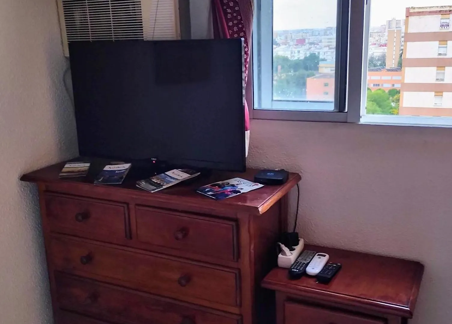 Homestay Habitaciones Privadas Con Cama Doble En Sevilla
