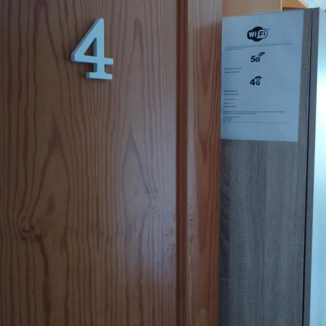 Pansiyon Habitaciones Privadas Con Cama Doble En Sevilla İspanya