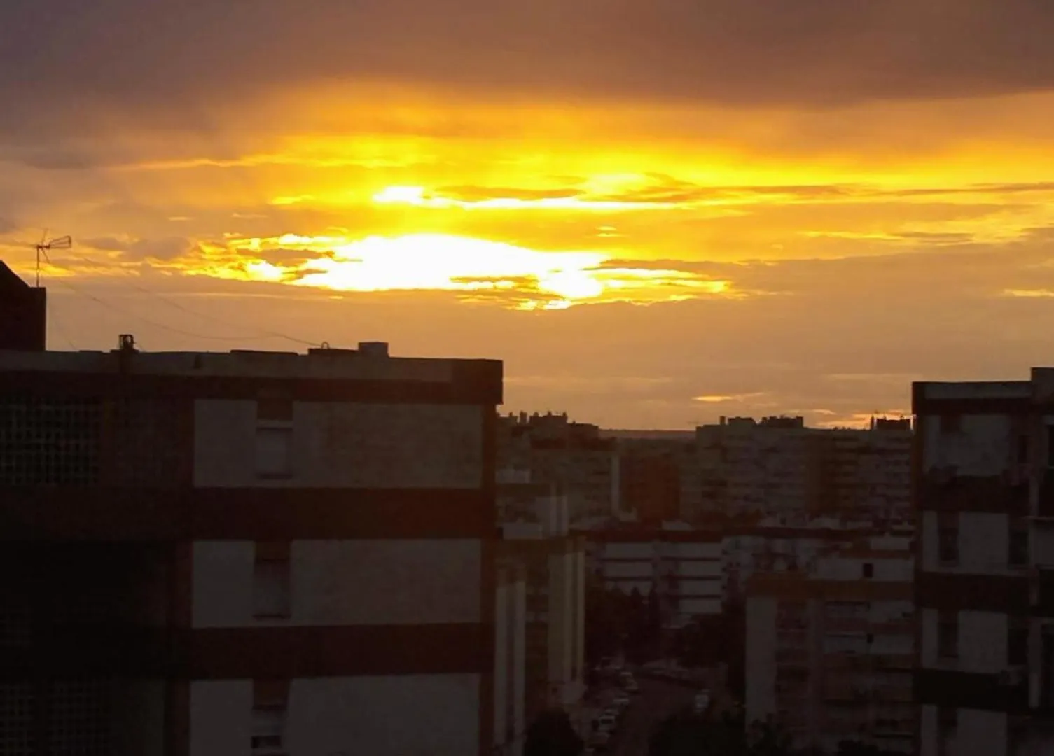 Habitaciones Privadas Con Cama Doble En Sevilla 0*,  İspanya