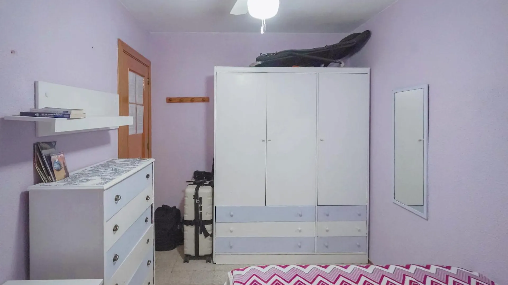 Habitaciones Privadas Con Cama Doble En Sevilla İspanya