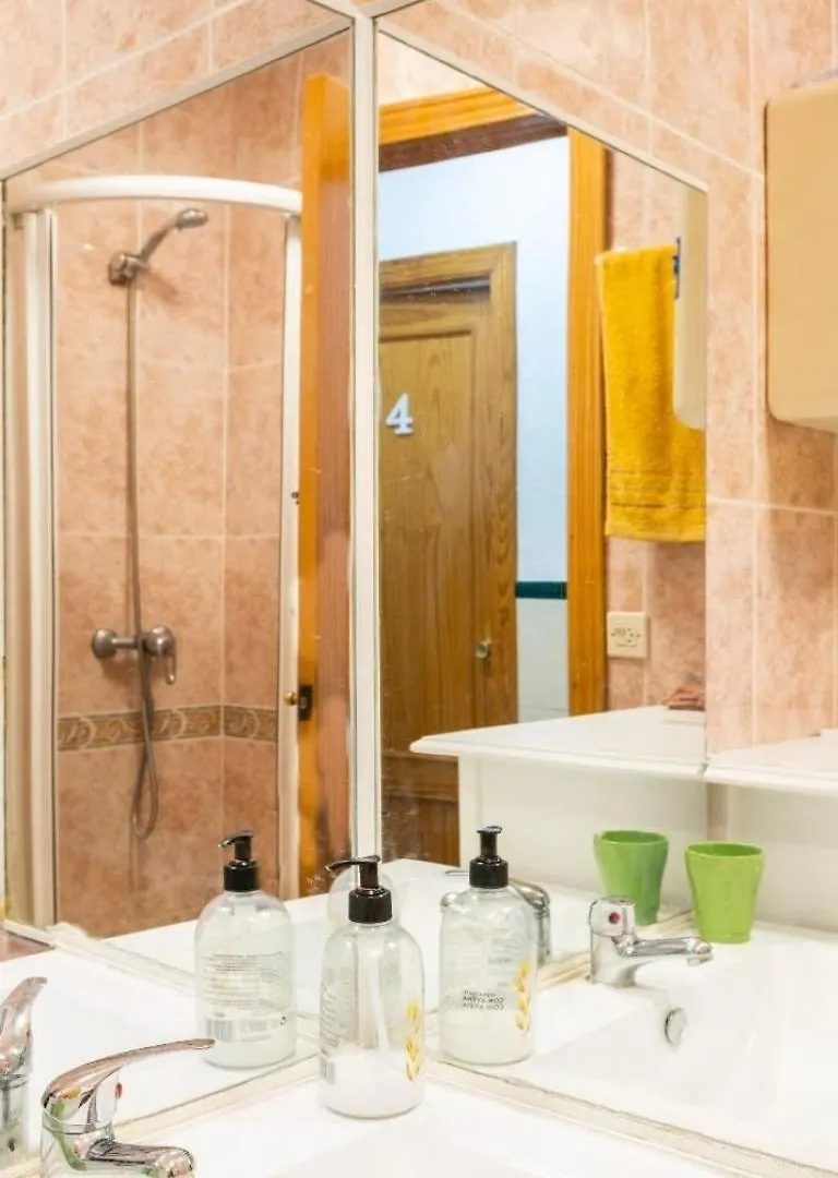 Pansiyon Habitaciones Privadas Con Cama Doble En Sevilla