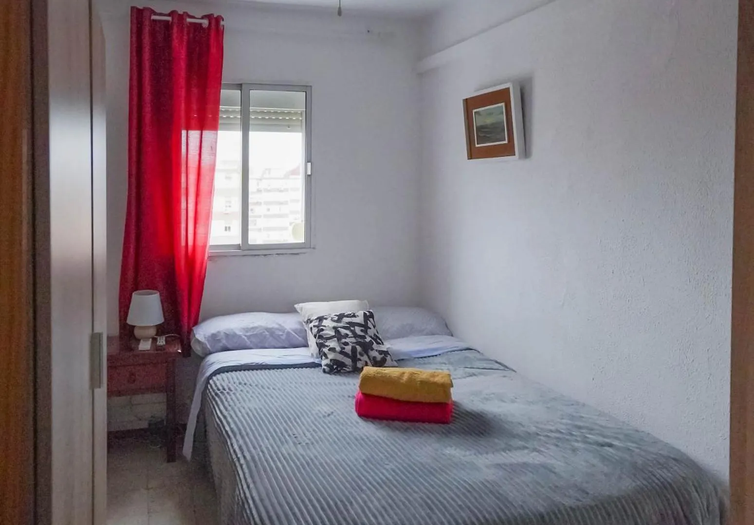 Habitaciones Privadas Con Cama Doble En Sevilla