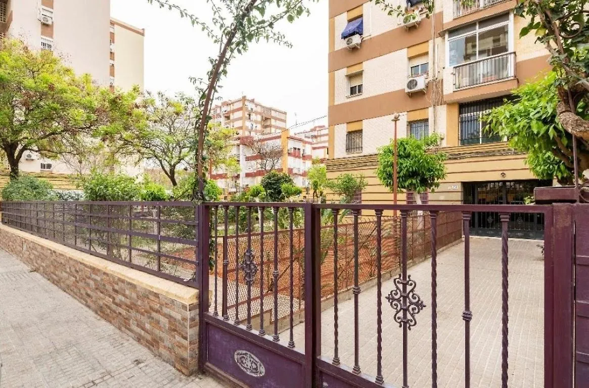 Habitaciones Privadas Con Cama Doble En Sevilla 0*,  España